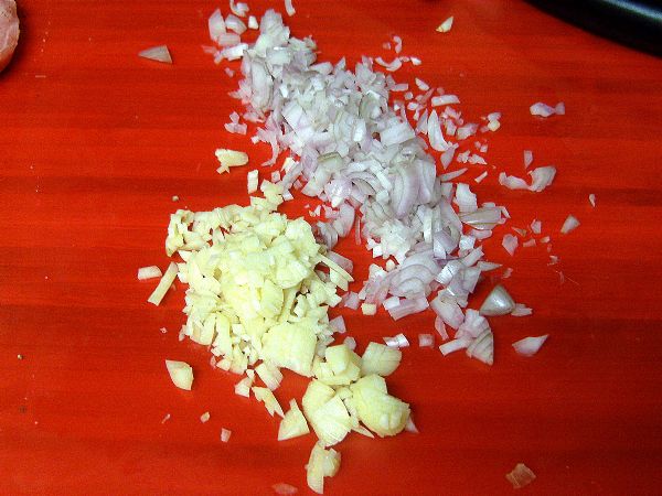 Chop shallot finely Chop garlic as well.