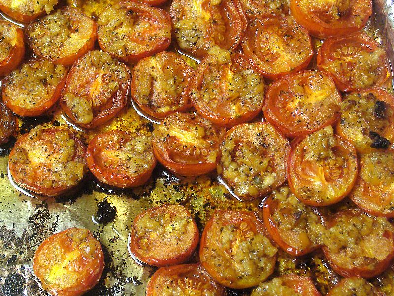 After 35 minutes, the tomatoes are nice and roasted