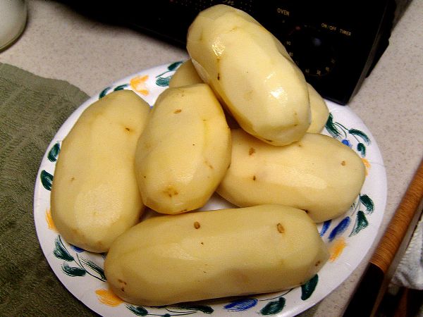 6 large potatoes, peeled