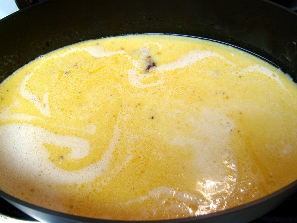 Remove chicken - set aside to keep warm. Add cream/starch to the liquid in the skillet