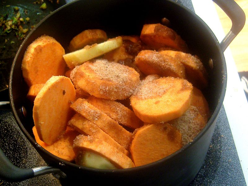 Transfer to the stock pot (the sugar should be evenly distributed by now).